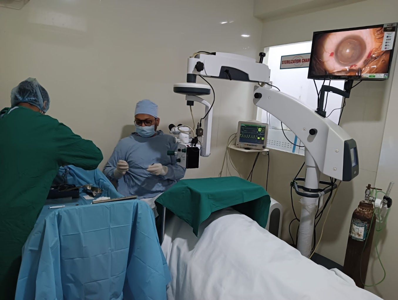 Why Choose LASIK Surgery at Crystal Clear Eye Clinic